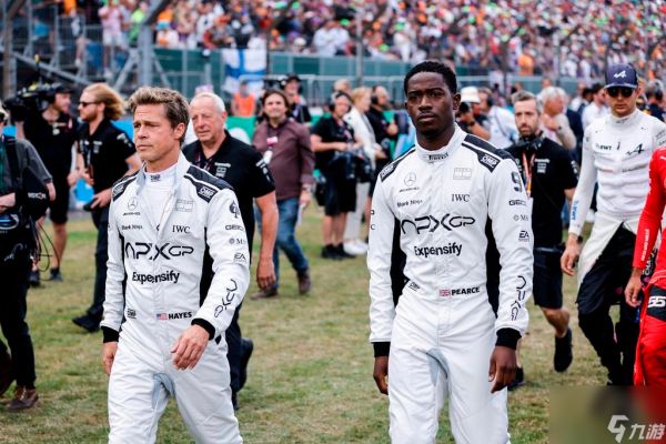 《顶点》定档！60岁帅老头布拉德·皮特演F1车手