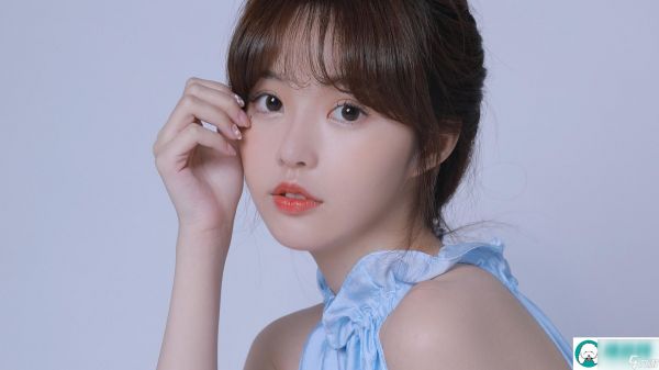 蜜丝婷大草莓和小草莓对比:不同口味夹心的营养考量