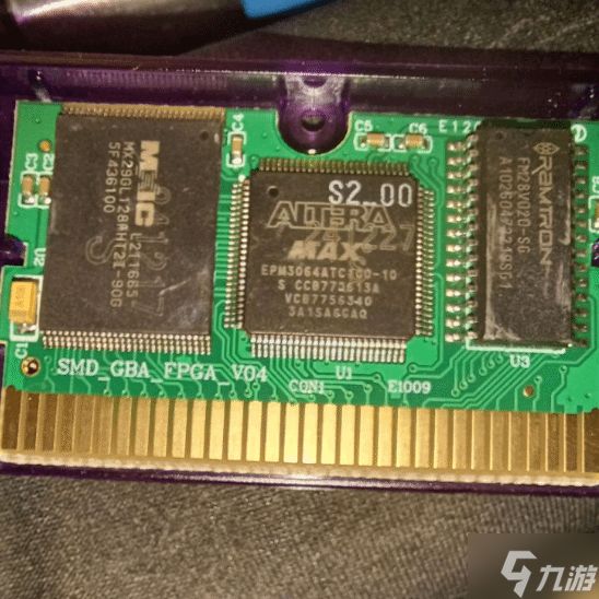 GBA复古游戏卡带被批存在安全隐患：电路板超脏