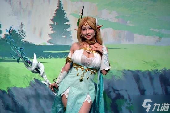 国产RPG新作《蓝色星原：旅谣》试玩 美少女很硬核