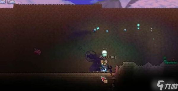 泰拉瑞亚宝箱怪泰坦手套