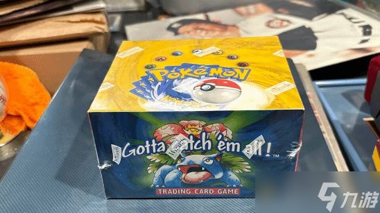 仓库拍卖暗藏巨额宝藏 初代宝可梦卡牌如今市值19万!