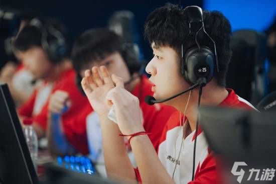 “2025CFS世界赛”AG战队夺冠采访：在家乡观众面前，我们不想输！