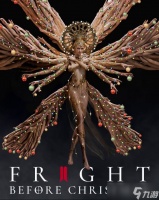 堕落之主2圣诞海报玩梗 暗黑女神披彩灯，恐怖与喜庆碰撞引热议