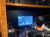 12岁天才小学毕业辍学打电竞!曾连打28小时到尿裤子