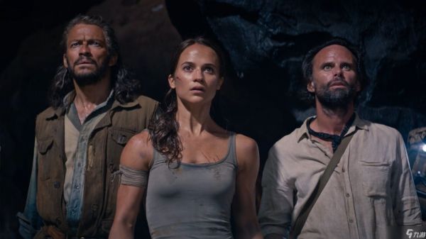 谁塑造了更好的古墓丽影：安吉丽娜·朱莉还是艾丽西亚·维坎德？