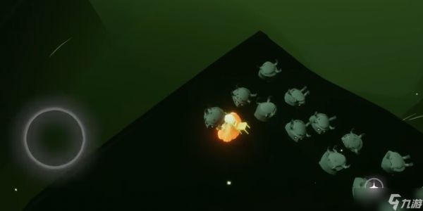 <a id='link_pop' class='keyword-tag' href='https://www.9game.cn/skygy/'>光遇</a>暮土螃蟹怎么躲避