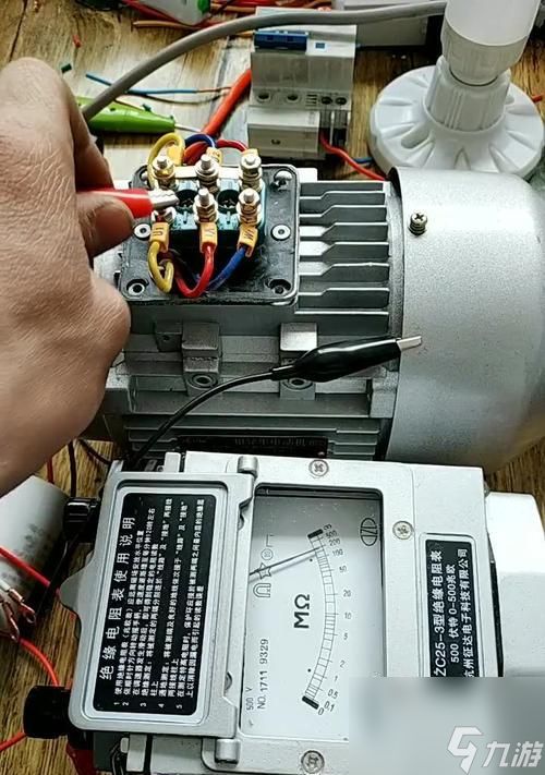 穿越火线rlt的使用方法是什么?