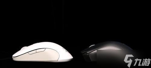 英雄联盟职业冠军选手通常使用什么鼠标？这些鼠标有何特点？