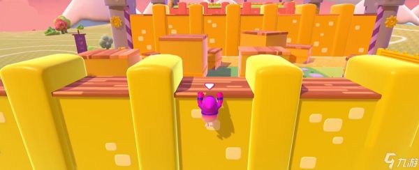 糖豆人怎么爬上高台阶