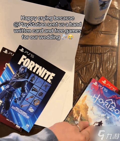 羡慕！新人结婚邀请索尼 结果索尼真随礼了！