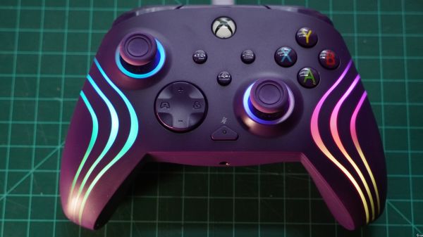 乌龟海岸 Afterglow Wave 评测：一款平平无奇的有线 Xbox 控制器