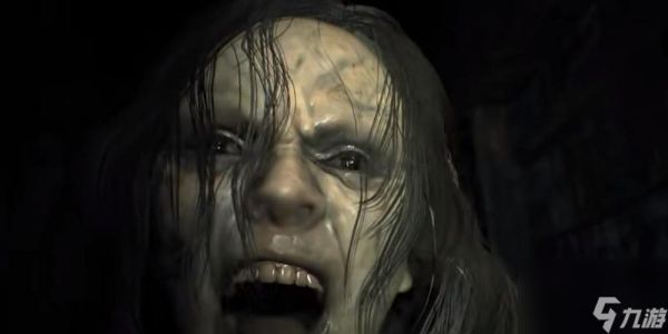 生化危机7突脸镜头调整方法是什么?