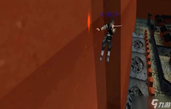 流星蝴蝶剑轻功中怎么坠地攻击