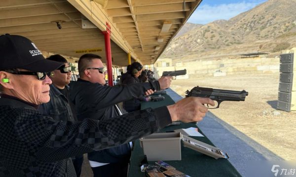 穿越火线靶场练枪的有效方法是什么？