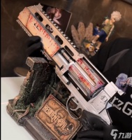 一比一还原!《生化9》染血战斧和“安魂”手办帅爆!