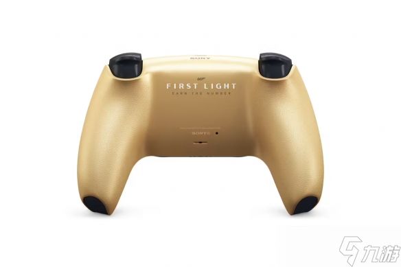 《007：初露锋芒》限量版索尼DualSense手柄公布