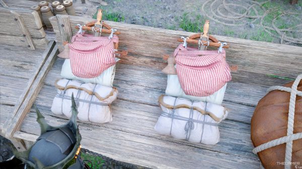 《红色沙漠》中的知识头盔有什么作用？