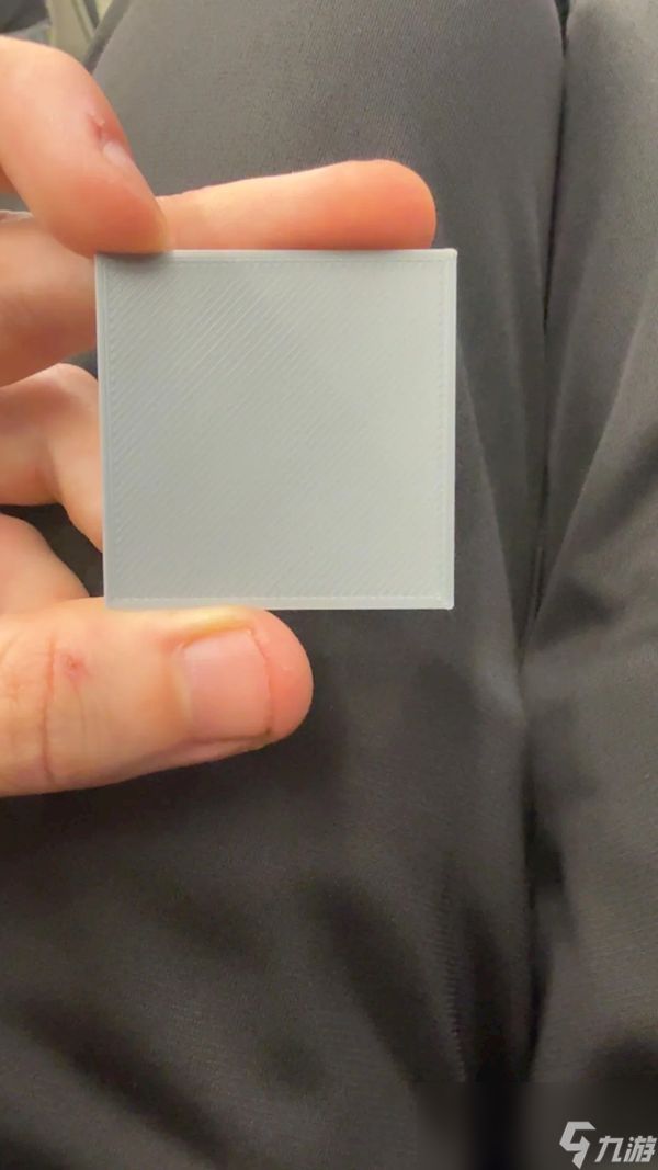 玩家贪便宜花1400元网购锐龙9 9950X3D:收到货傻了