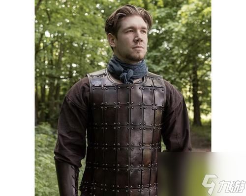 透明胸甲具体叫什么名字？25HICC掉落的透明胸甲有哪些特点？