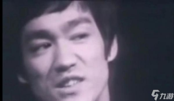 勇龙无尽（教你如何在游戏中学习李小龙的成功之道）