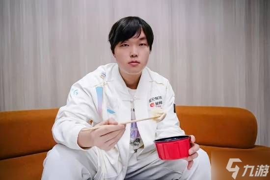 洗不动了！律师解读Bin被罚15万:契约精神是选手底线