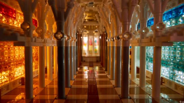 乐高正式公布其包含12,000块积木的Sagrada Familia套装
