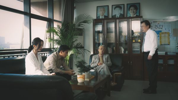 恶校游戏好玩吗 恶校游戏玩法简介
