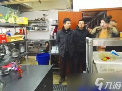解压找茬烧脑第381关吃光年夜饭怎么通关