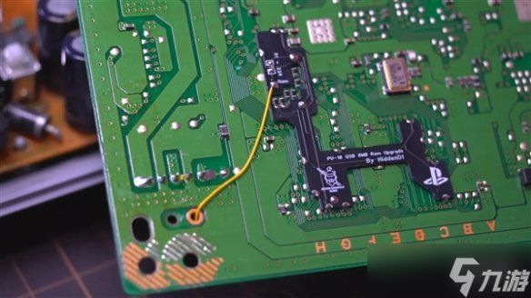 城会玩！技术达人将PS1主机内存从2MB爆改至16MB