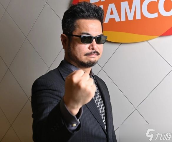 《铁拳》之父闹乌龙！误把黑人粉丝"烧烤局"当"群殴"