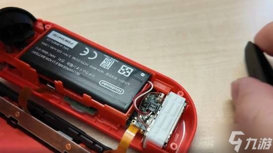 任天堂改版Joy-Con！官方公布可拆卸电池更换教程