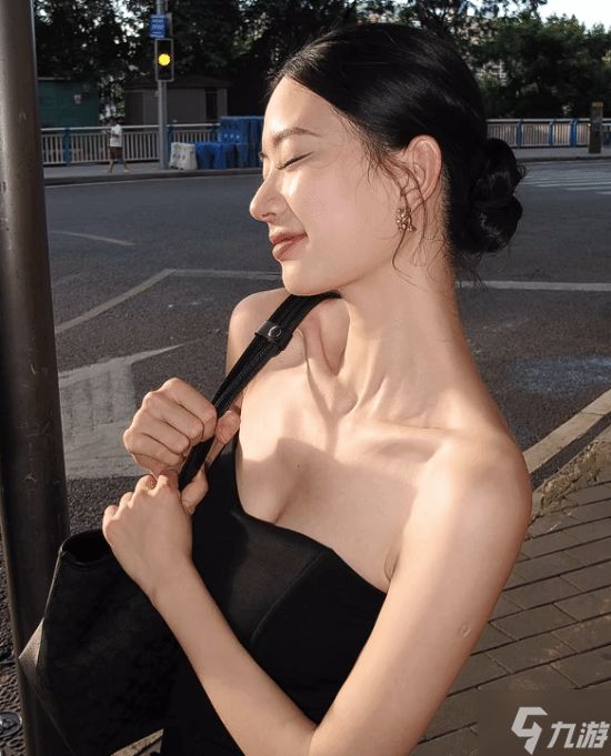《黑神话：钟馗》小厨娘脸模新美照 国风美感游科会选