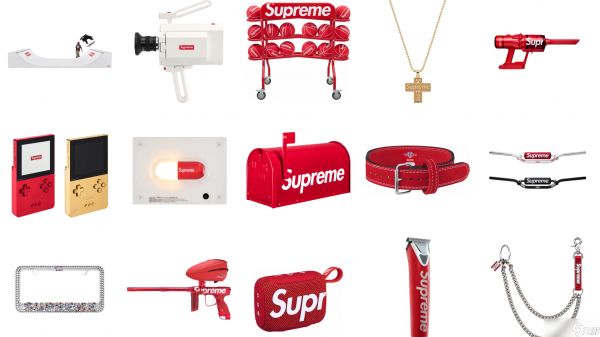 Supreme 2026 秋冬系列将推出 24K 金版 Analogue Pocket