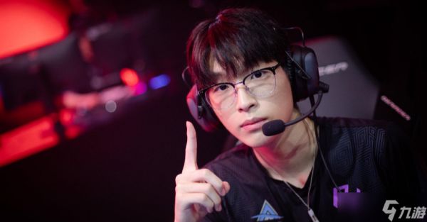 EDward Gaming 状态火热