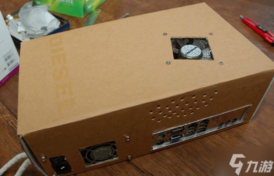 用鞋盒当机箱靠谱吗？极致性价比但存严重隐患